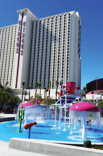 Circus Circus Las Vegas - Adventuredome and Splash Zone - Coaster Kings